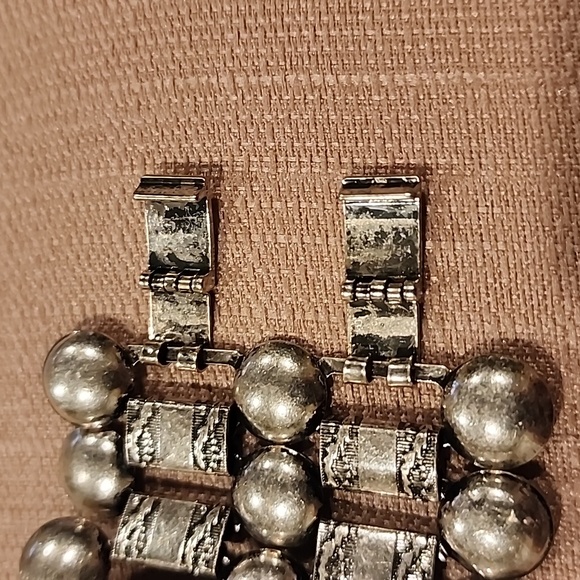 New Fashion Accents Antique Silver-Tone Bracelet - Picture 8 of 9